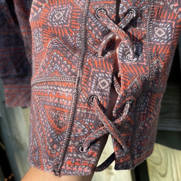 Hemp/Cotton Praña sweater - Picture 4 of 12